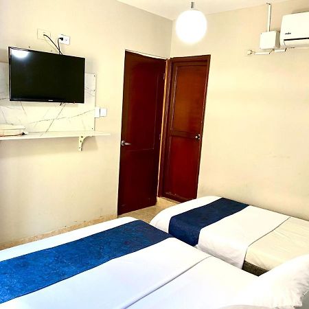 Hotel Bahia Suite Санта Марта Екстериор снимка