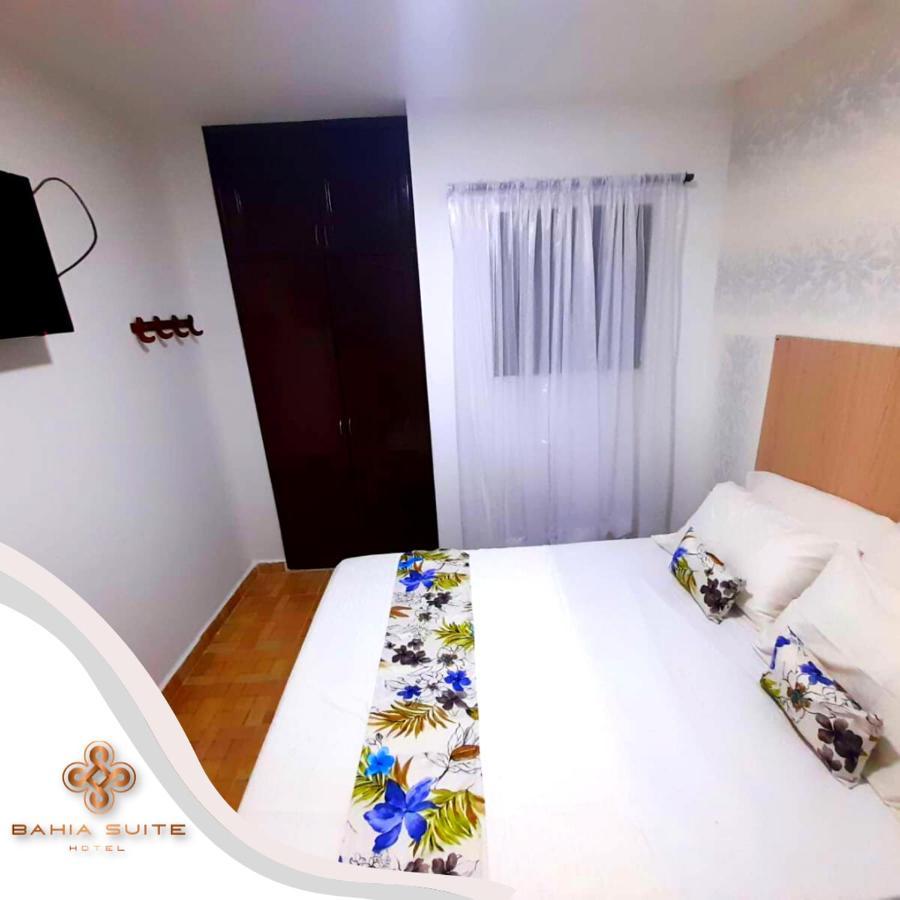 Hotel Bahia Suite Санта Марта Екстериор снимка