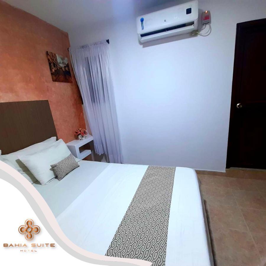 Hotel Bahia Suite Санта Марта Екстериор снимка