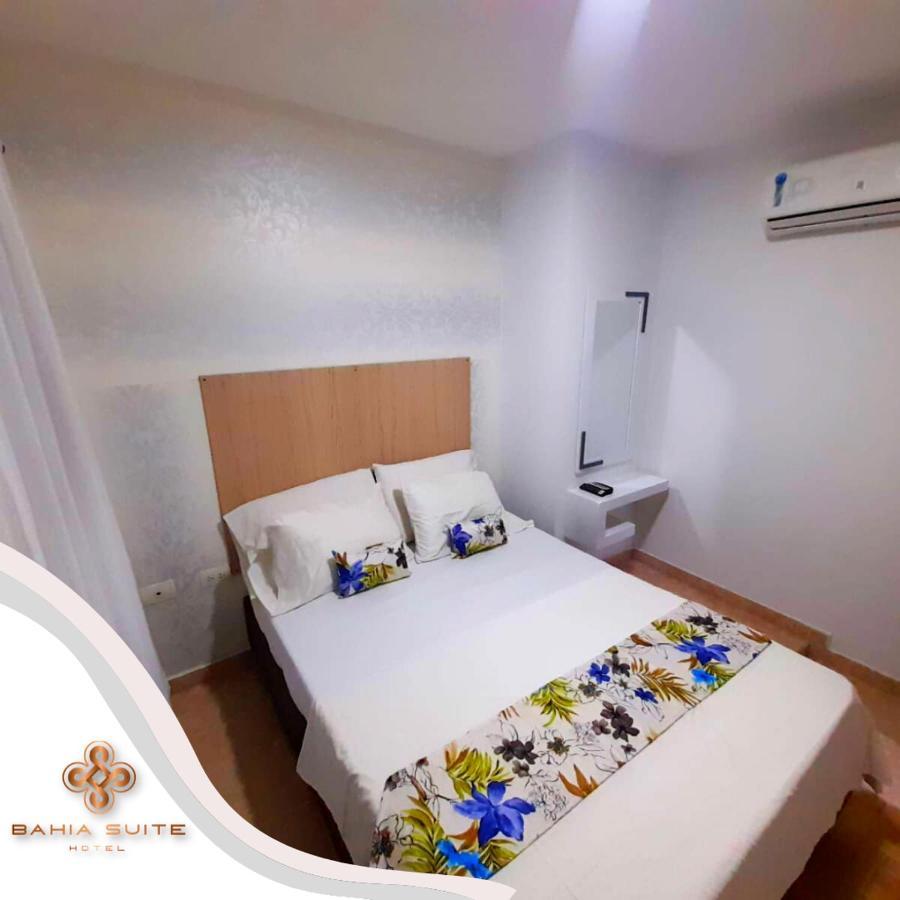 Hotel Bahia Suite Санта Марта Екстериор снимка