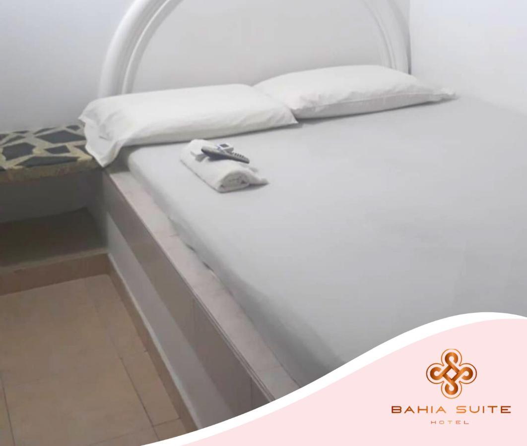 Hotel Bahia Suite Санта Марта Екстериор снимка