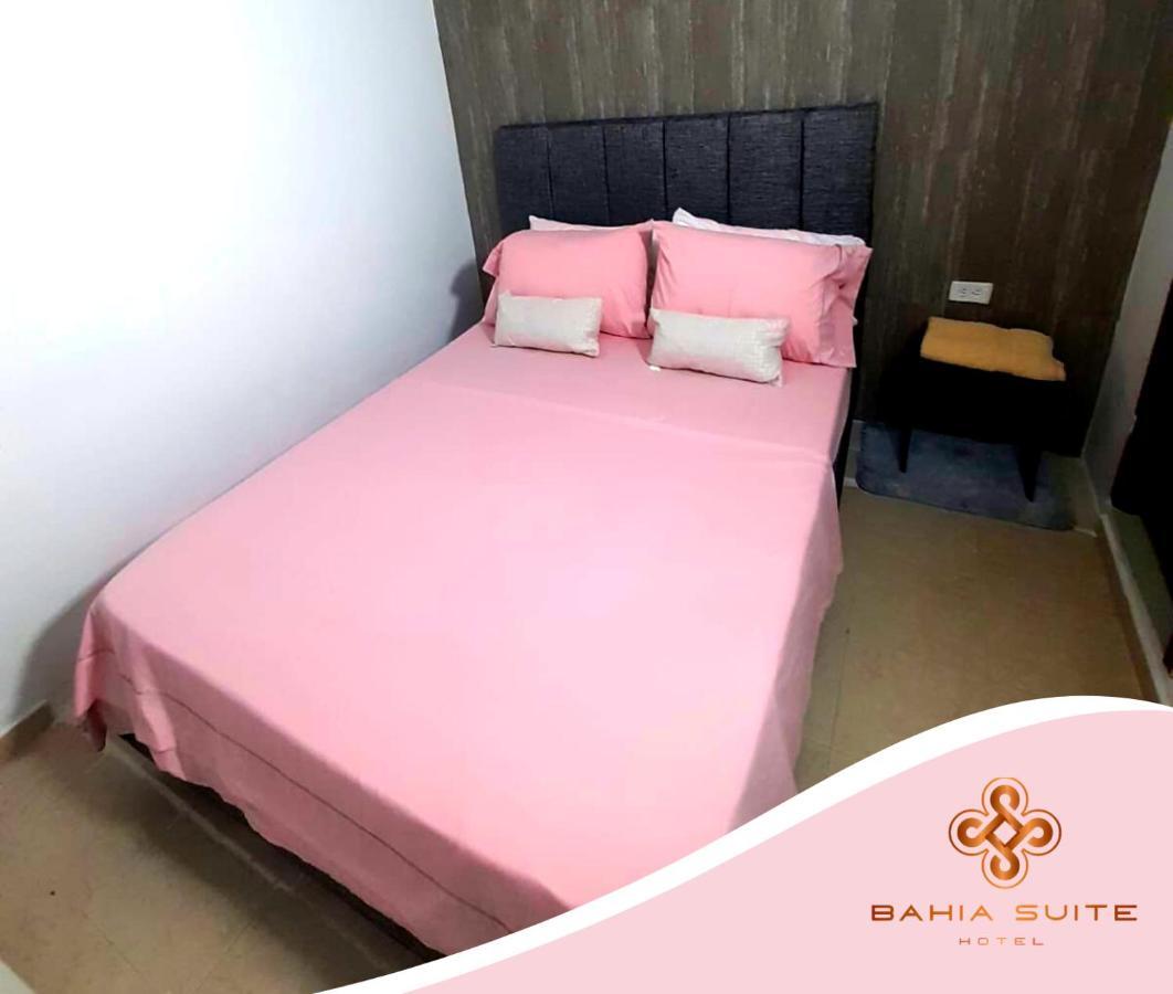 Hotel Bahia Suite Санта Марта Екстериор снимка