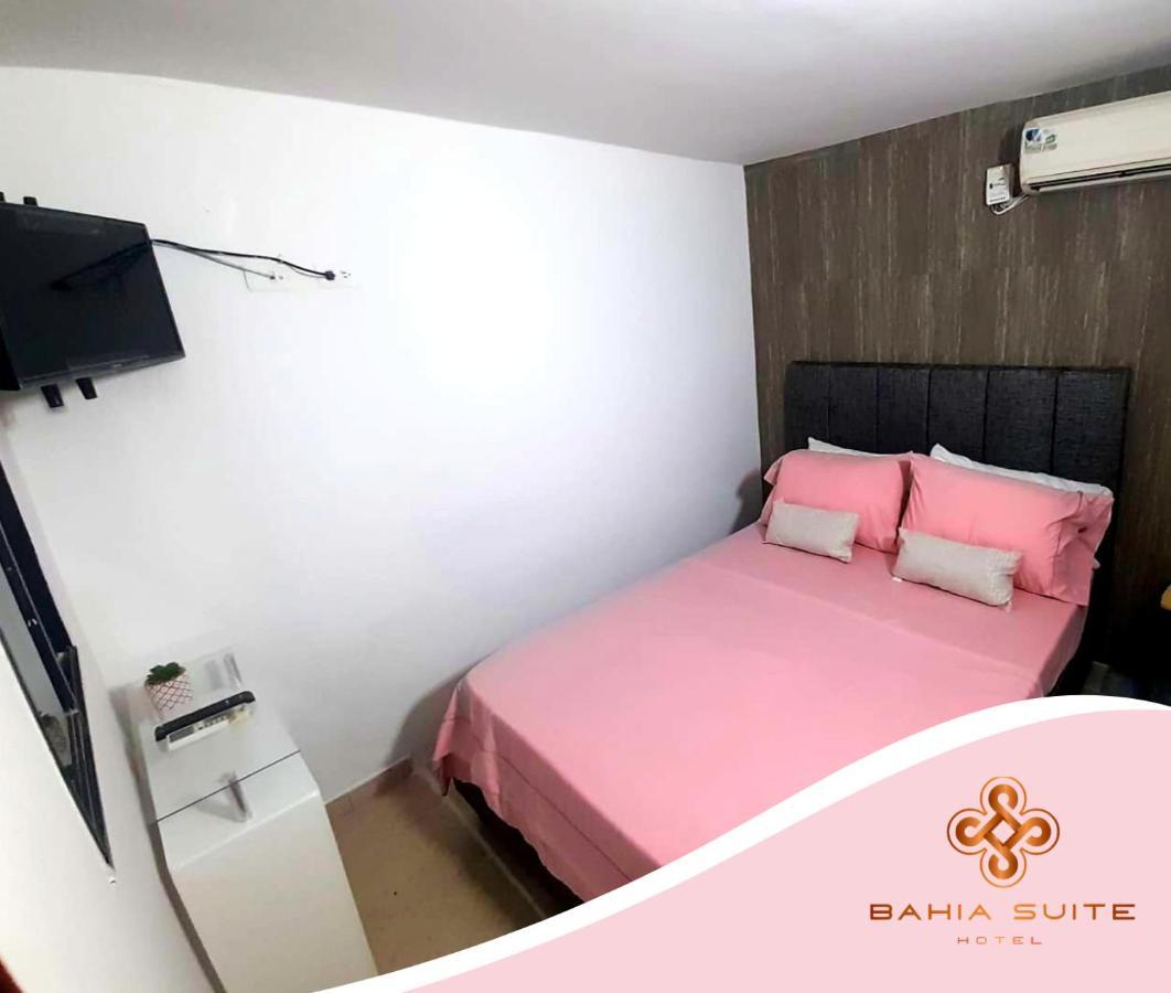 Hotel Bahia Suite Санта Марта Екстериор снимка
